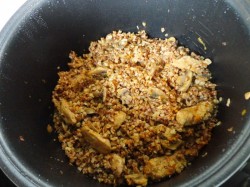 название картинки Гречка по-купечески в мультиварке