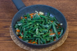 название картинки Гречка с фасолью стручковой