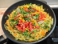 название картинки Гречка с капустой и овощами