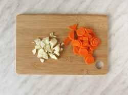 название картинки Гречка на сковороде с овощами