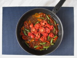 название картинки Гречка на сковороде с овощами