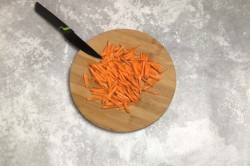 название картинки Гречневая лапша с овощами