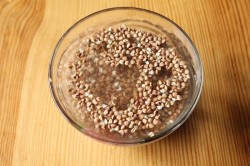 название картинки Суп из гречи с курицей