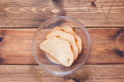 Гренки из батона с яйцом