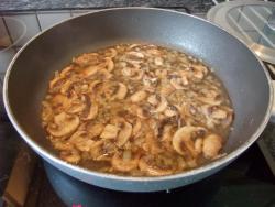 Рагу из грибов и болгарского перца