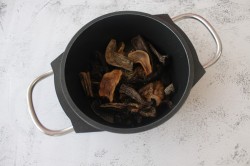 Грибная икра из сухих грибов