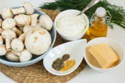 название картинки Грибной жульен из шампиньонов