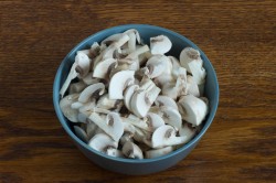 Грибной суп из грибов с перловкой