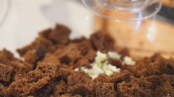 название картинки Грибной суп-пюре из шампиньонов со сметаной