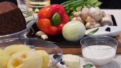 название картинки Грибной суп-пюре из шампиньонов со сметаной