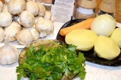 название картинки Грибной суп пюре в мультиварке из шампиньонов