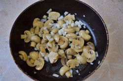 название картинки Грибной суп с курицей из шампиньонов