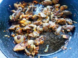 Грибной суп с маслятами