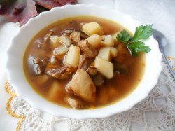 Грибной суп с маслятами