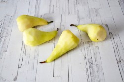 название картинки Груша в красном вине