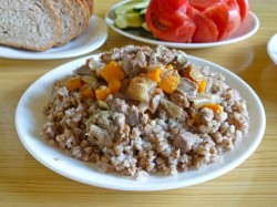 название картинки Гуляш из куриной печени