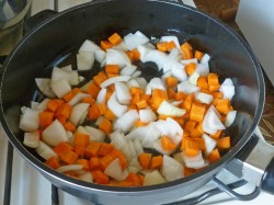 название картинки Гуляш из куриной печени