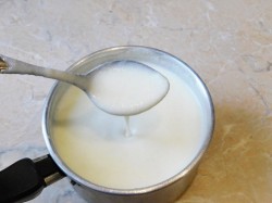 Густая манная каша на молоке - шаг 5