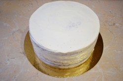 название картинки Густой крем из сметаны для торта