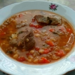 Густой суп с красной чечевицей и нутом