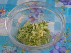 Холодный суп из кефира и огурцов с зеленью для похудения - шаг 6 Холодный суп из кефира и огурцов с зеленью для похудения - шаг 6