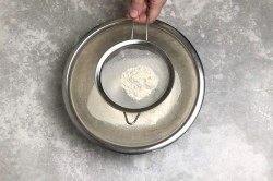 название картинки Идеальное тесто для пельменей и вареников с растительным мас