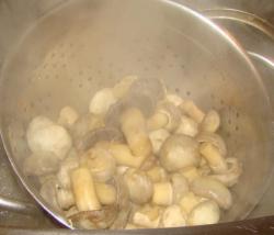 название картинки Икра из грибов на зиму