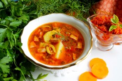 название картинки Икра из моркови с томатной пастой