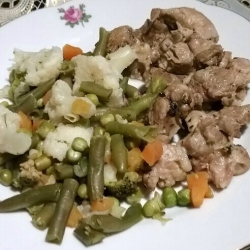 Индейка на пару в мультиварке с овощами