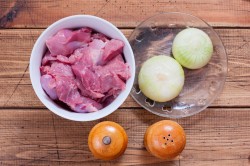 название картинки Индейка на сковороде