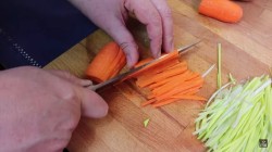 название картинки Индейка с овощами в устричном соусе