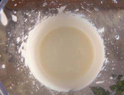 название картинки йогуртовый крем для бисквитного торта