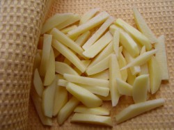 Жареная картошка с салом - шаг 5 Жареная картошка с салом - шаг 5