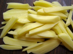 Жареная картошка с шампиньонами и луком