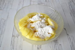 название картинки Жареная картошка с золотистой корочкой