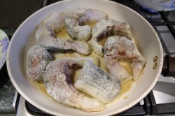 Жареная кефаль - шаг 6 Жареная кефаль - шаг 6