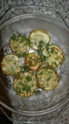 название картинки Жареные кабачки кружочками с укропом и чесноком