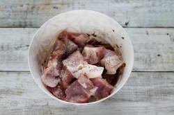 название картинки Жареное мясо на сковороде