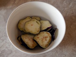 название картинки Баклажаны быстро и вкусно на сковороде