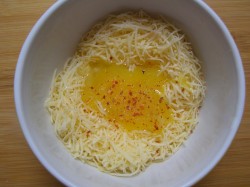 Жареные бутерброды с помидорами и сыром