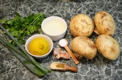 Жареные грибы шампиньоны с чесноком