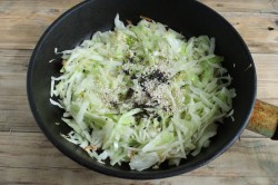Капуста жареная на сковороде