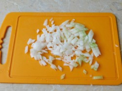 название картинки Жареные лисички с картошкой и укропом на сковороде