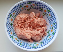 Жареные пельмени на сковороде