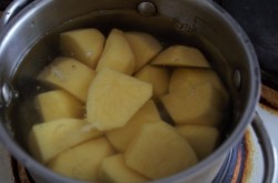 название картинки Жареные пирожки с картошкой и и грибами