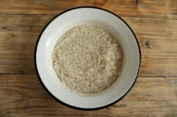 Жареный рис по тайски с яйцом