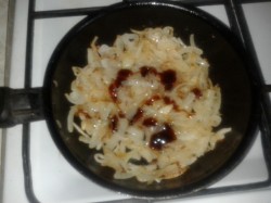 Жареный тофу с луком терияки