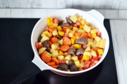 Жаркое в тыкве в духовке с мясом - шаг 11