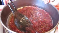 Желе из красной смородины на зиму - шаг 4