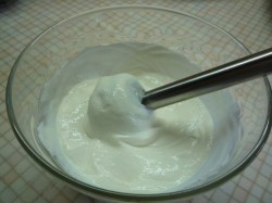 название картинки Желе из творога с ежевикой